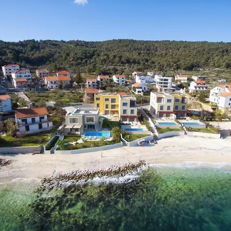 Appartement Beachfront Lemonade Ix